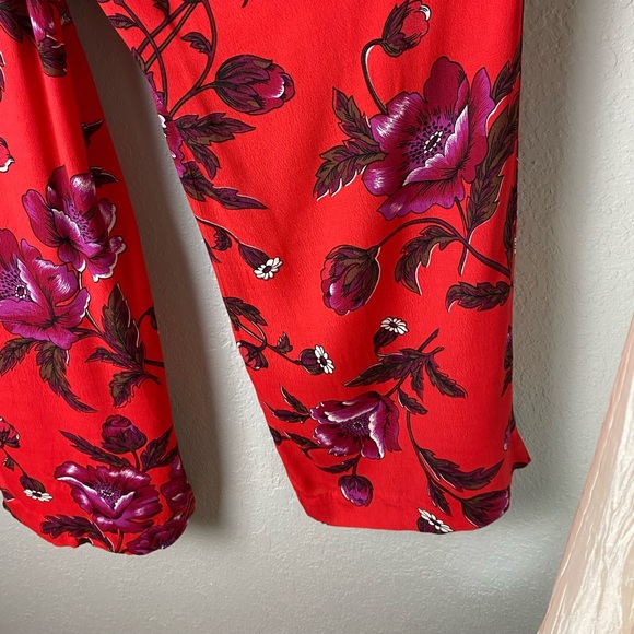 Anthropologie Pants Margo Wide Leg Red Floral Flowy Trousers sz 2 - Picture 9 of 10